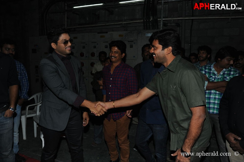 Rey A to Z look Launch