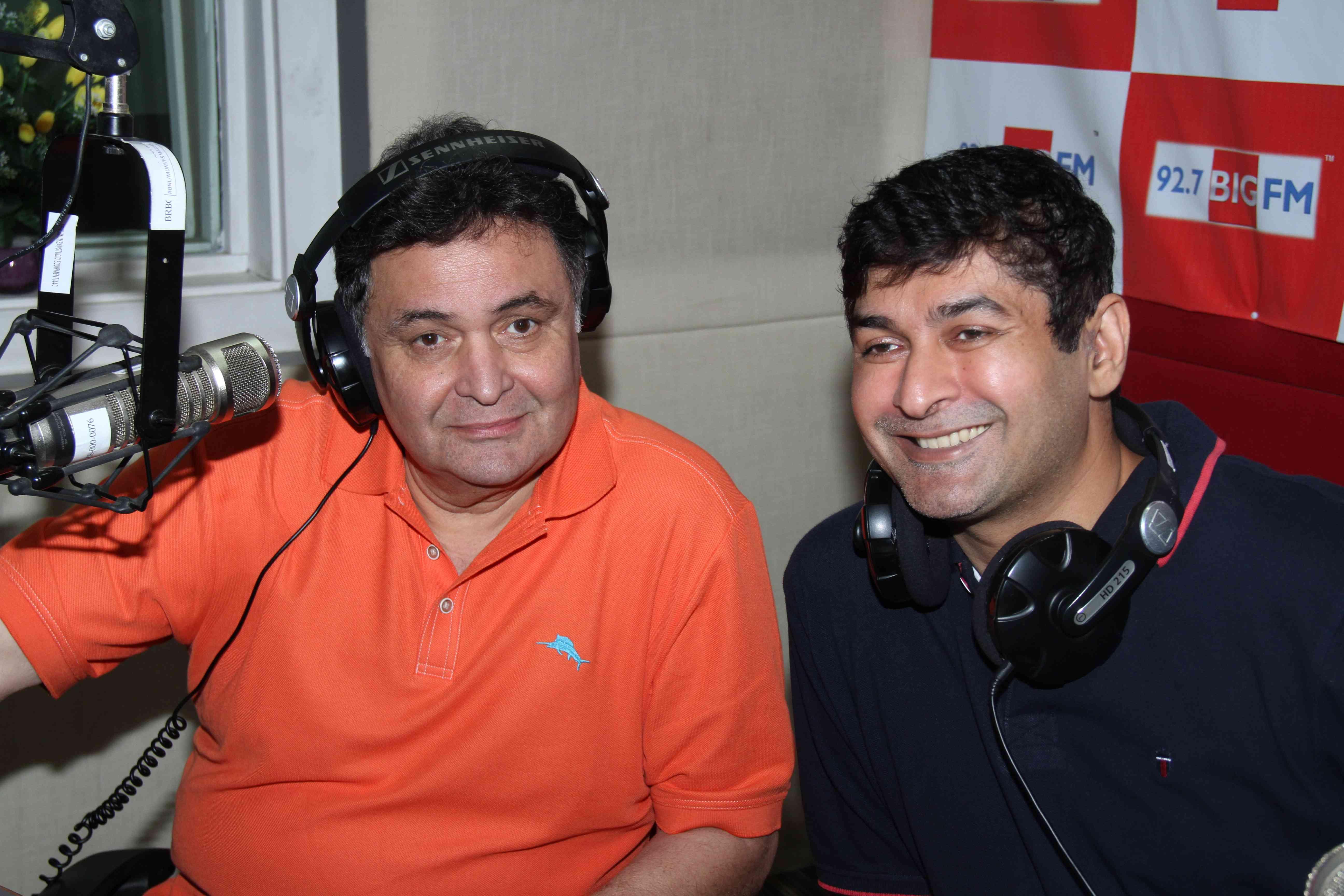 Rishi Kapoor Celebrates Birthday At 92.7 big FM Radio Station