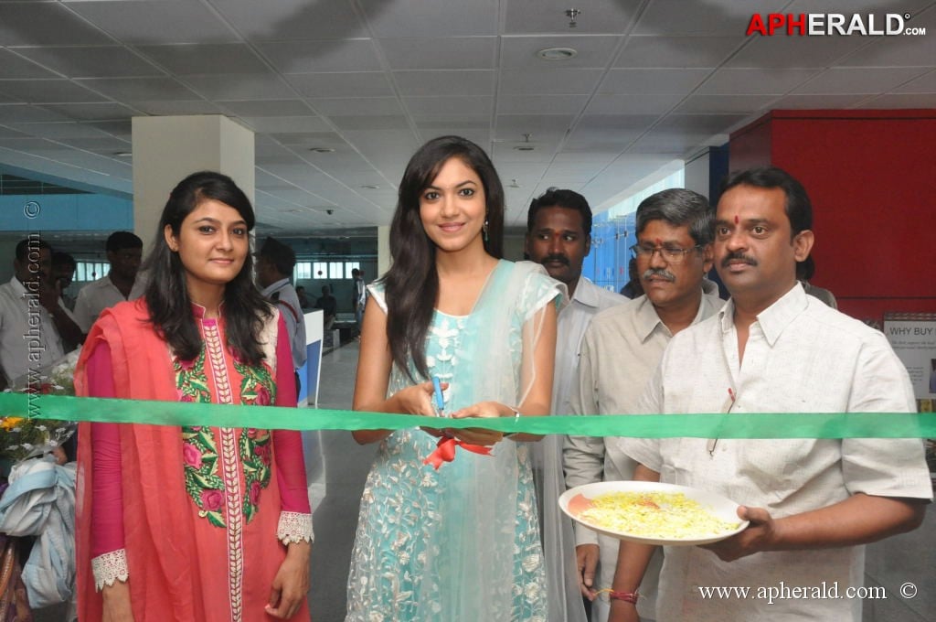 Ritu Varma at Pochampally Ikat Art Mela