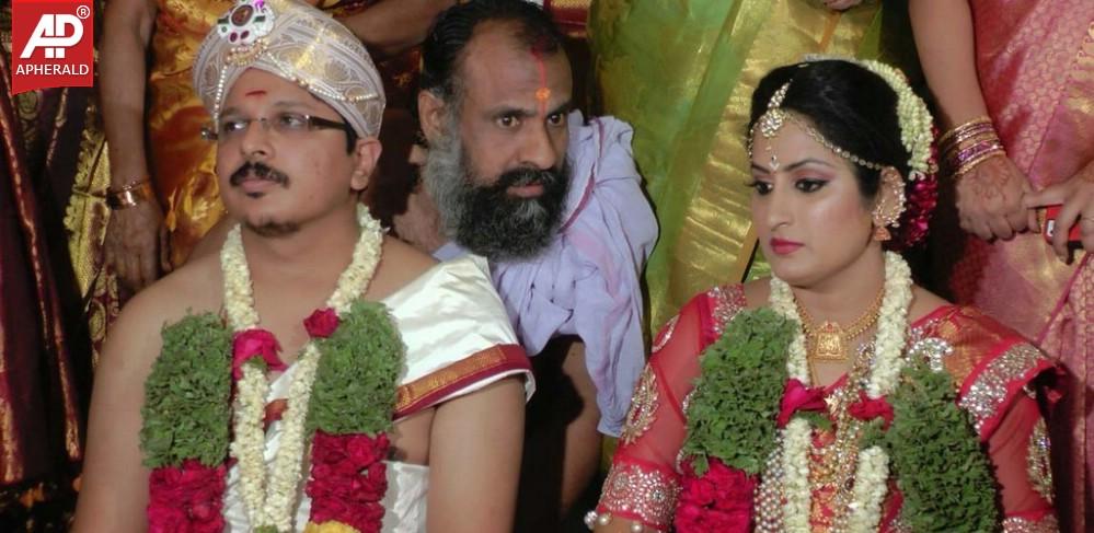 Roopa Iyer Wedding Photos