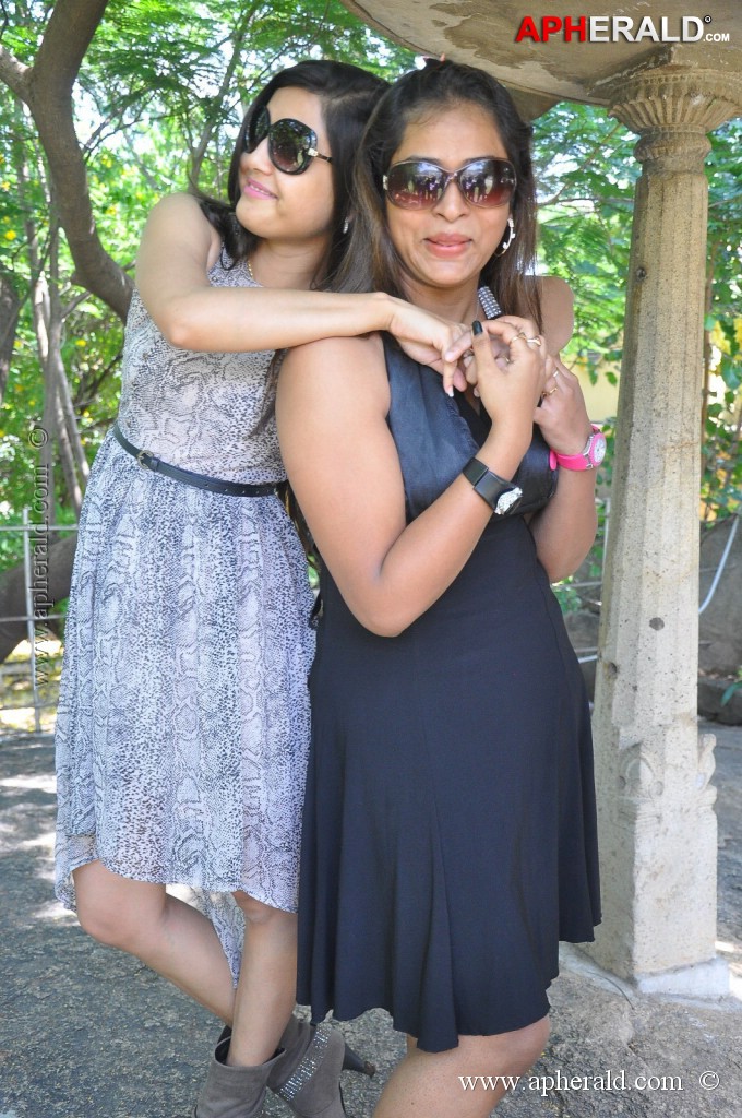 Roots Film Creations Pro.NO.1 Movie