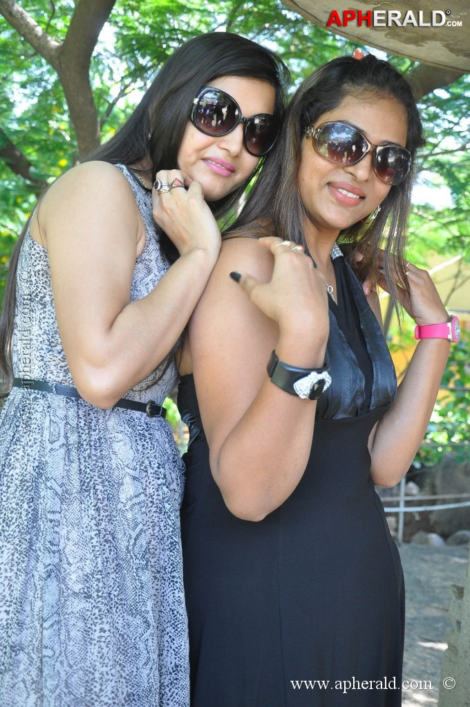 Roots Film Creations Pro.NO.1 Movie