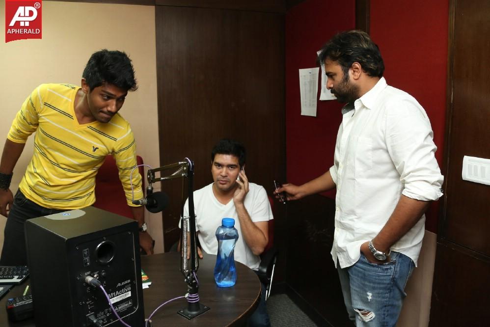 Rowdy Fellow Team At Red FM