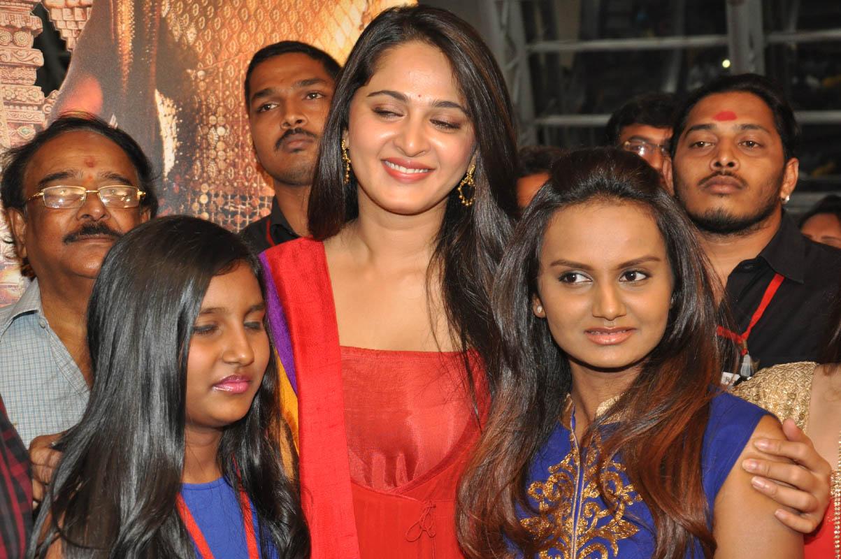 Rudhramadevi Movie Trailer Launch