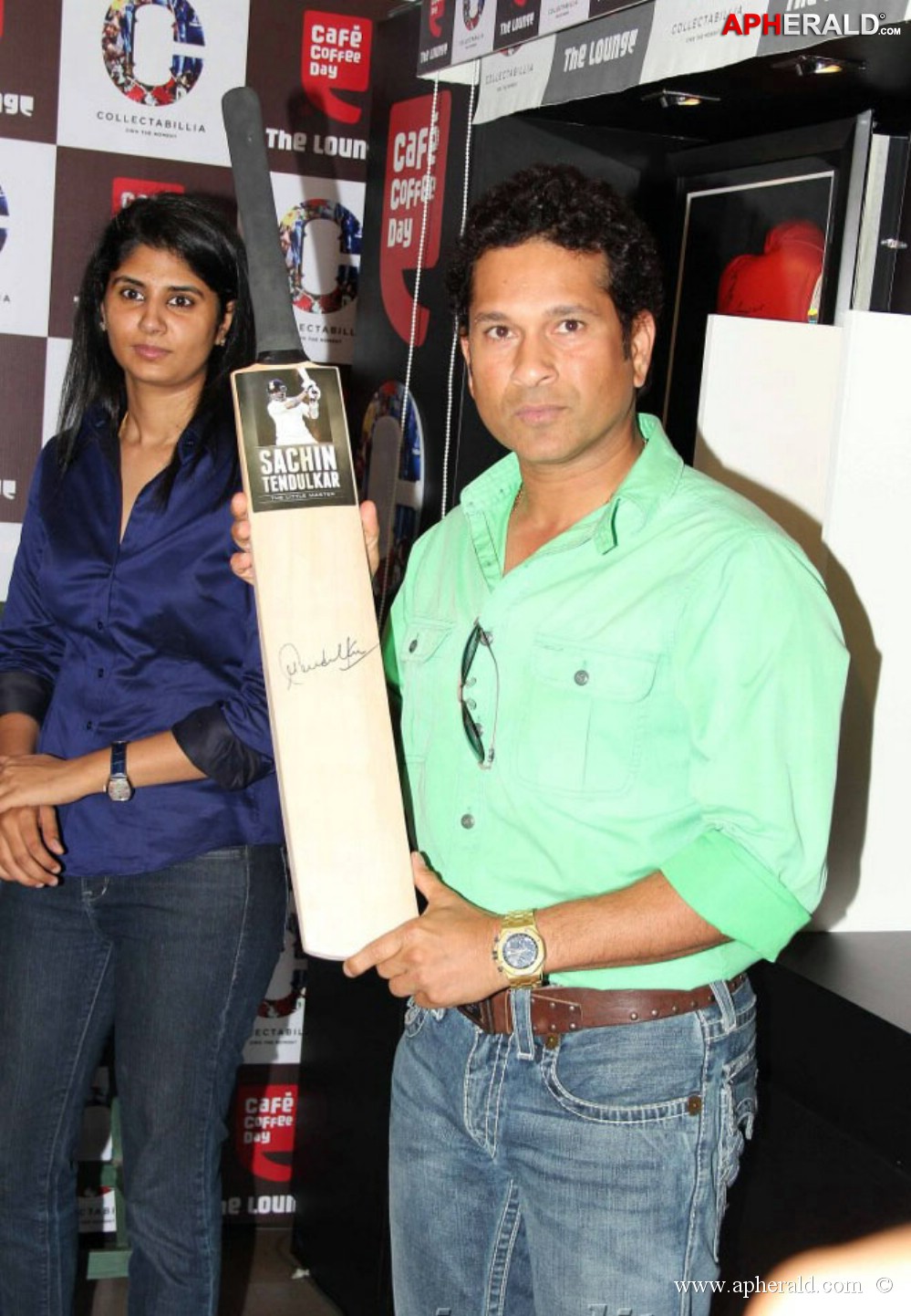 Sachin Tendulkar at Cafe Coffee Day