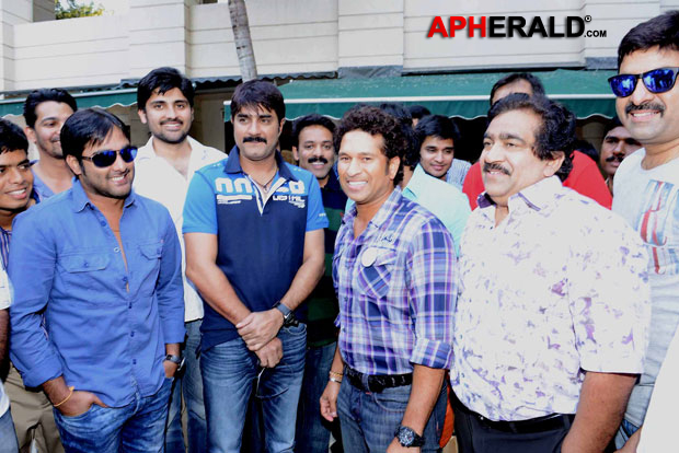 Sachin Tendulkar With Telugu Warriors Photos