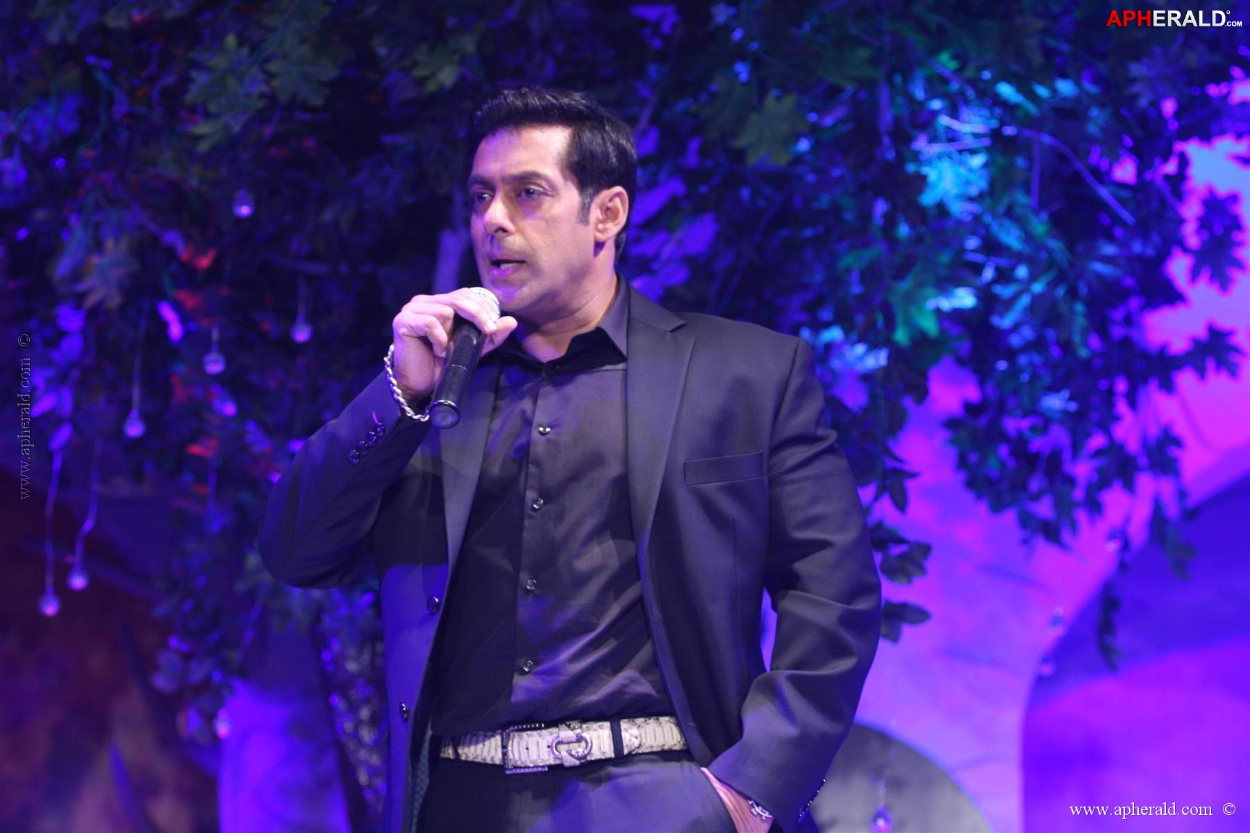 Salman Khan at BIGG BOSS Season 7 