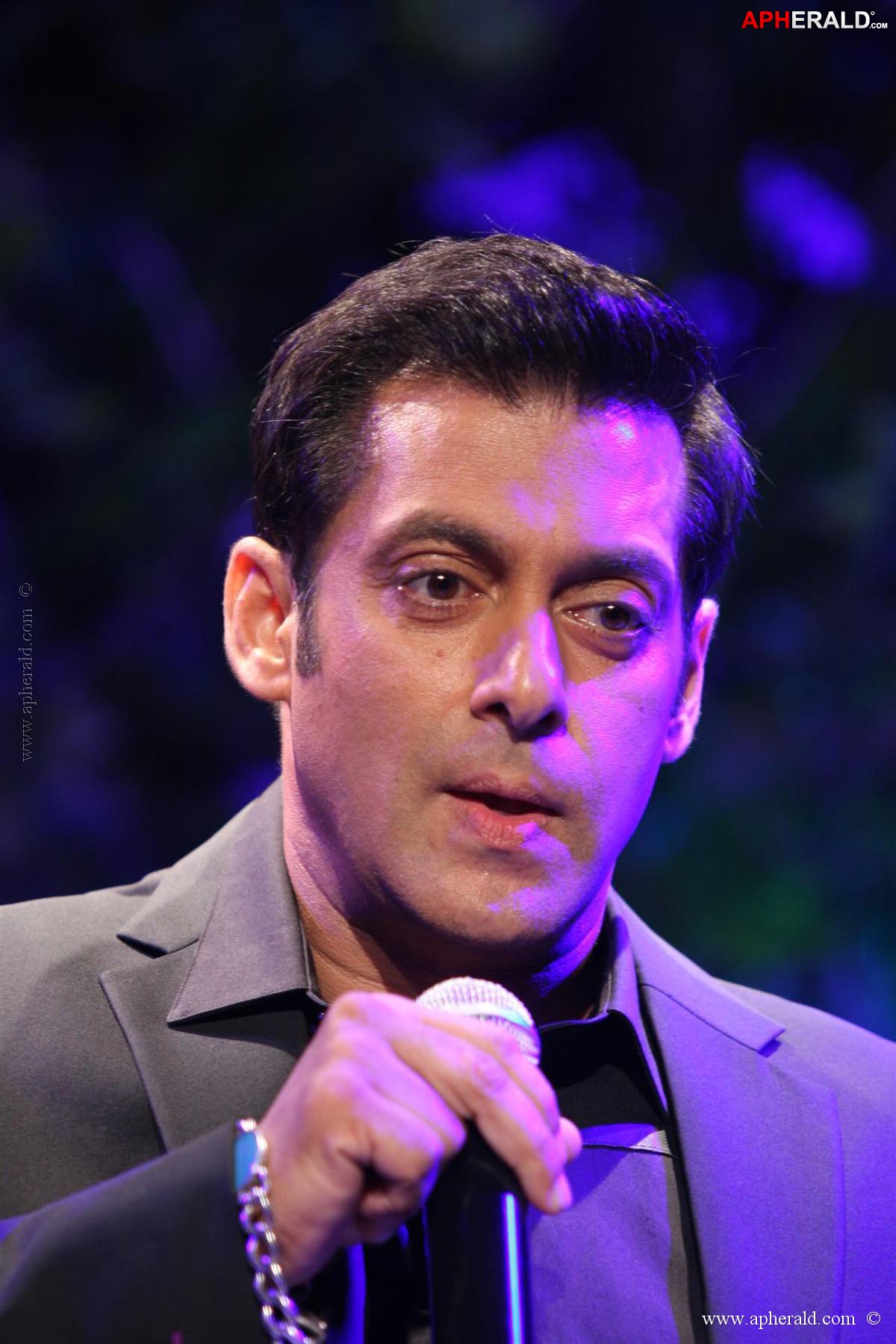 Salman Khan at BIGG BOSS Season 7 