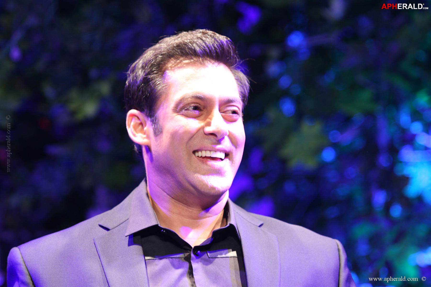 Salman Khan at BIGG BOSS Season 7 