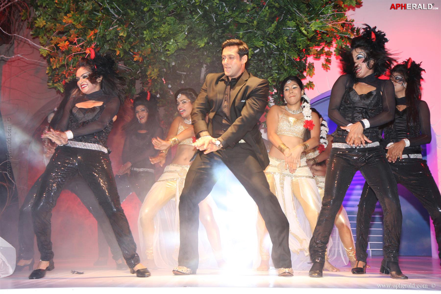 Salman Khan at BIGG BOSS Season 7 