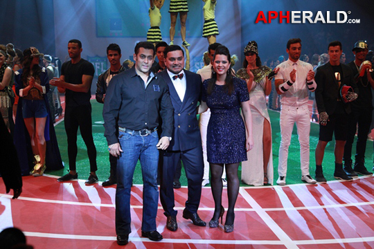 Salman Khan At Fashion Show