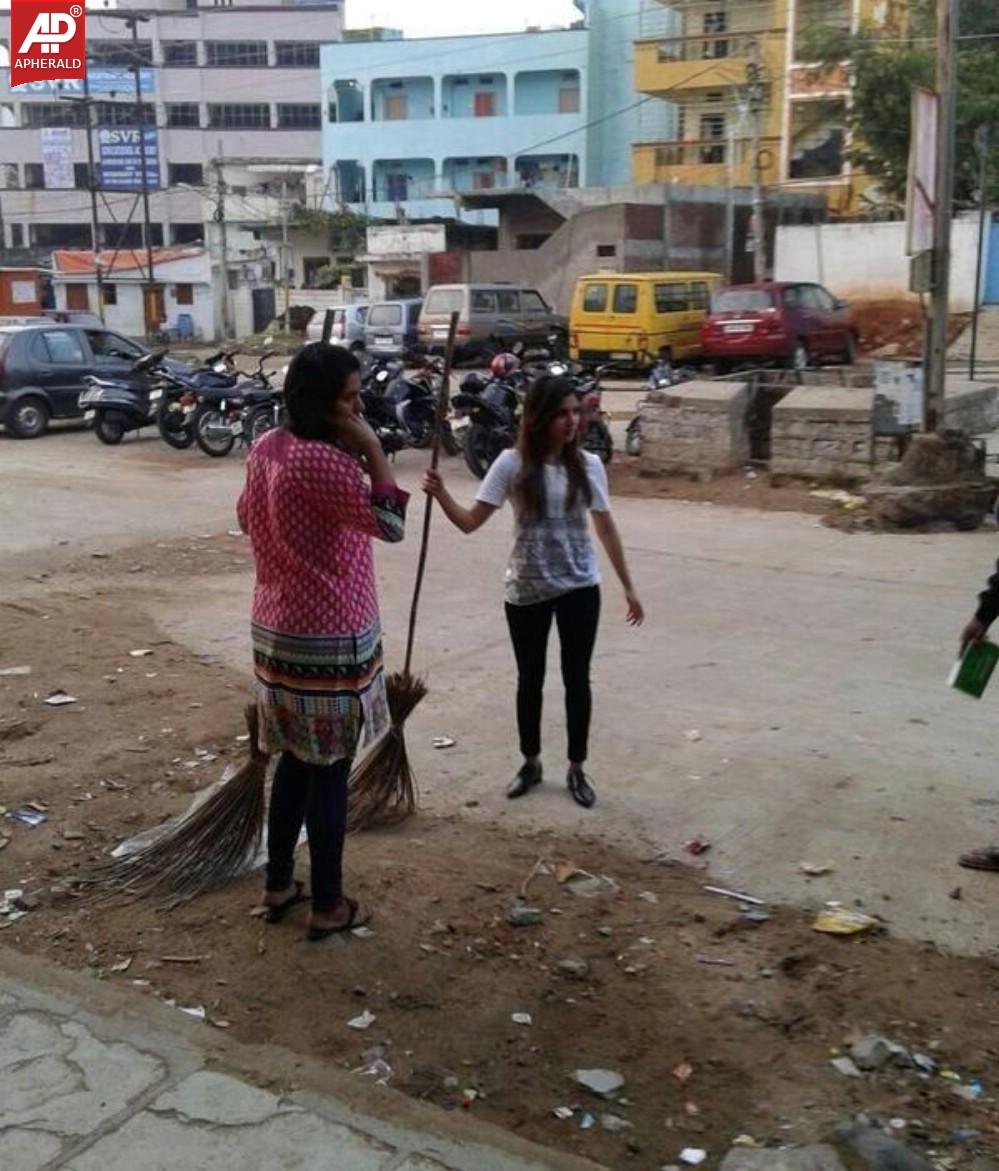 Samantha at Swachh Bharat Photos