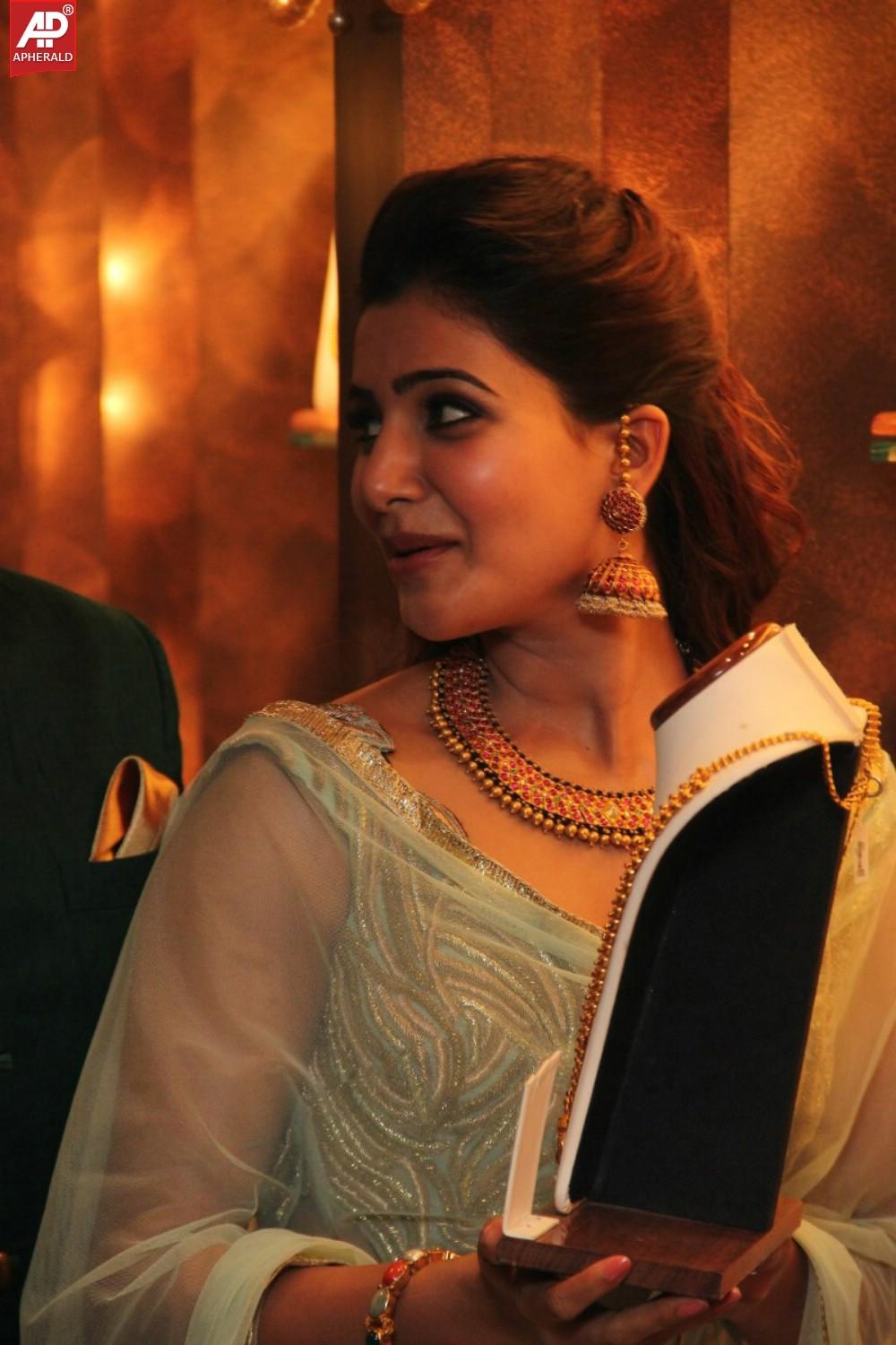 Samantha Launches Prince Jewelary Exhibition Pics