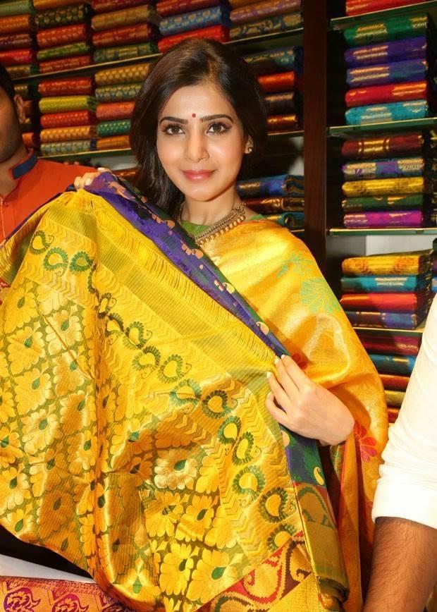 Samantha Stills At Ameerpet South India Shopping Mall