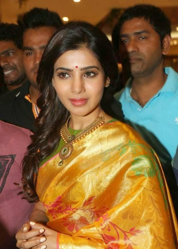 Samantha Stills At Ameerpet South India Shopping Mall