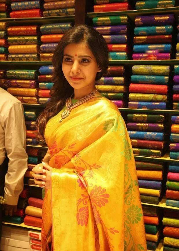 Samantha Stills At Ameerpet South India Shopping Mall