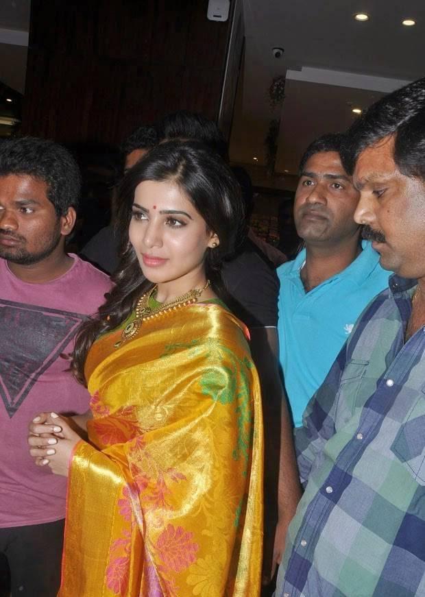 Samantha Stills At Ameerpet South India Shopping Mall