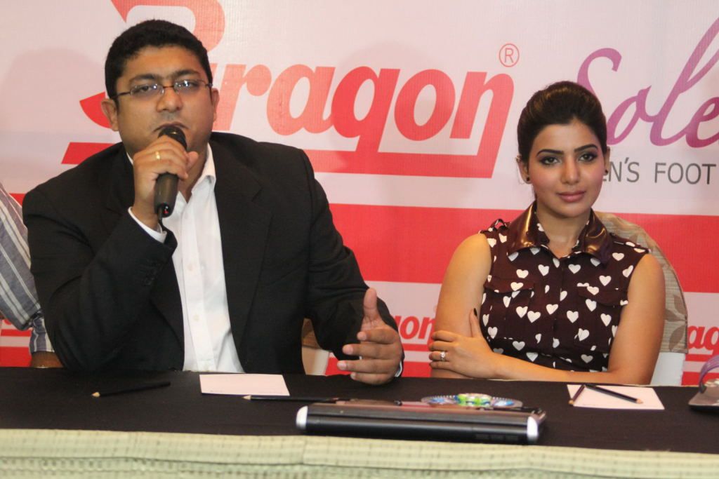Samantha to Endorse Paragon Solea Footwear