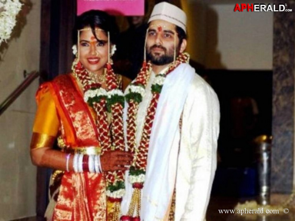 Sameera Reddy Wedding Photos