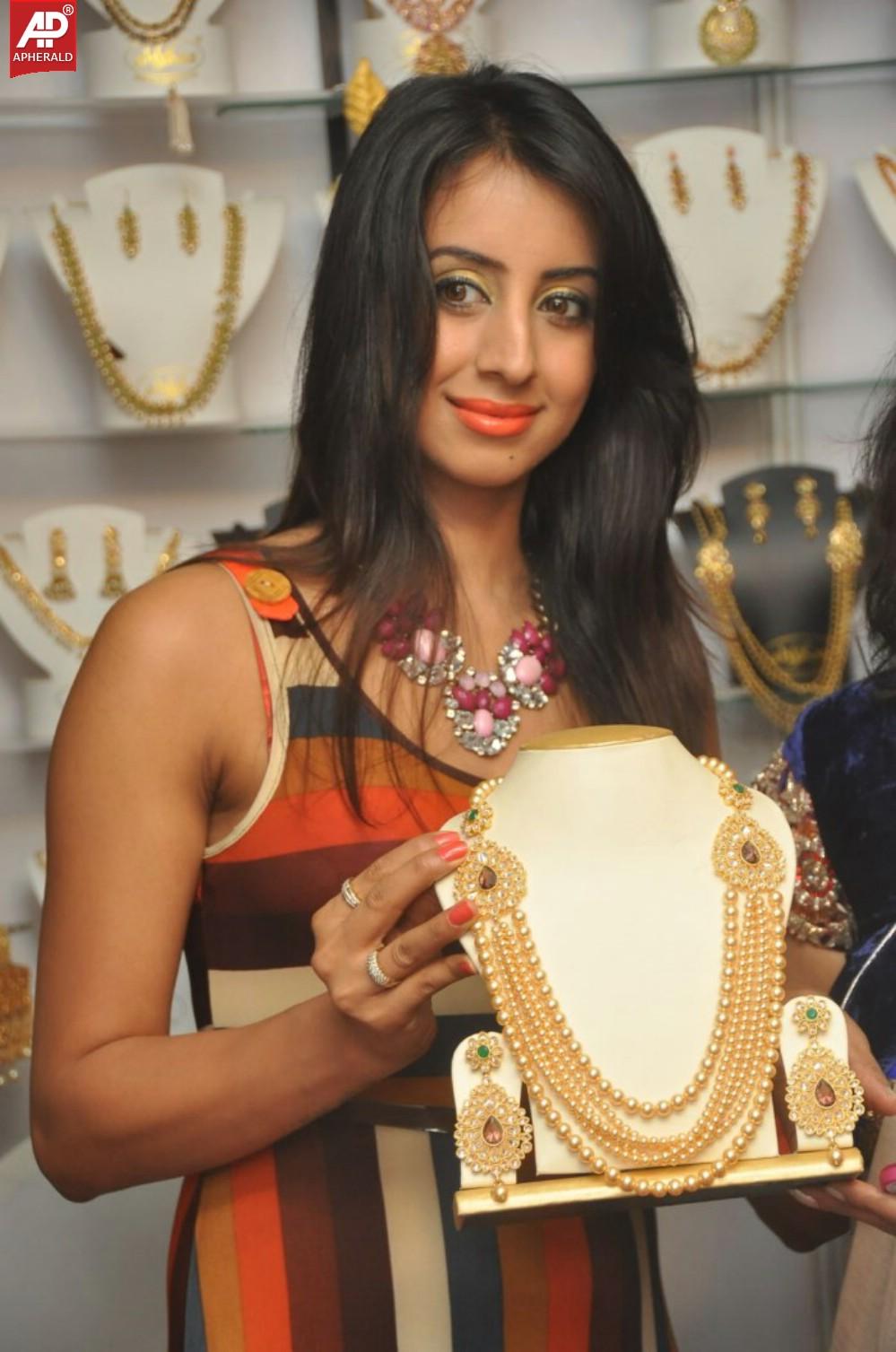 Sanjana launches Desire Designer Exhibition