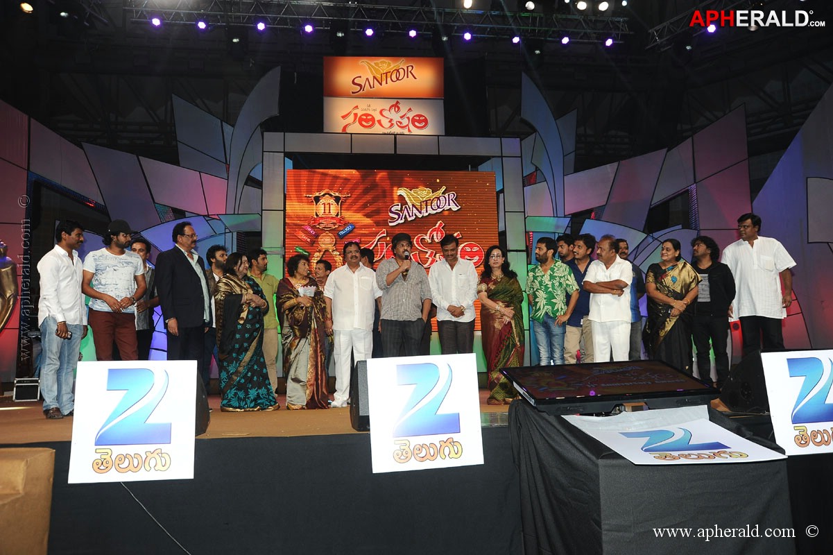 Santosham 11th Anniversary Awards 3