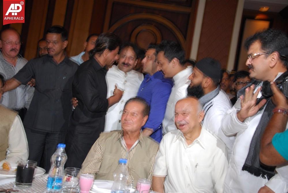 Shah Rukh Khan And Salman Khan At Baba Siddiqui's Iftaar Party