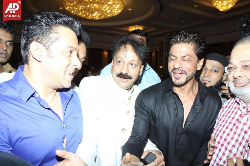 Shah Rukh Khan And Salman Khan At Baba Siddiqui's Iftaar Party