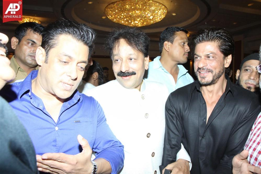 Shah Rukh Khan And Salman Khan At Baba Siddiqui's Iftaar Party