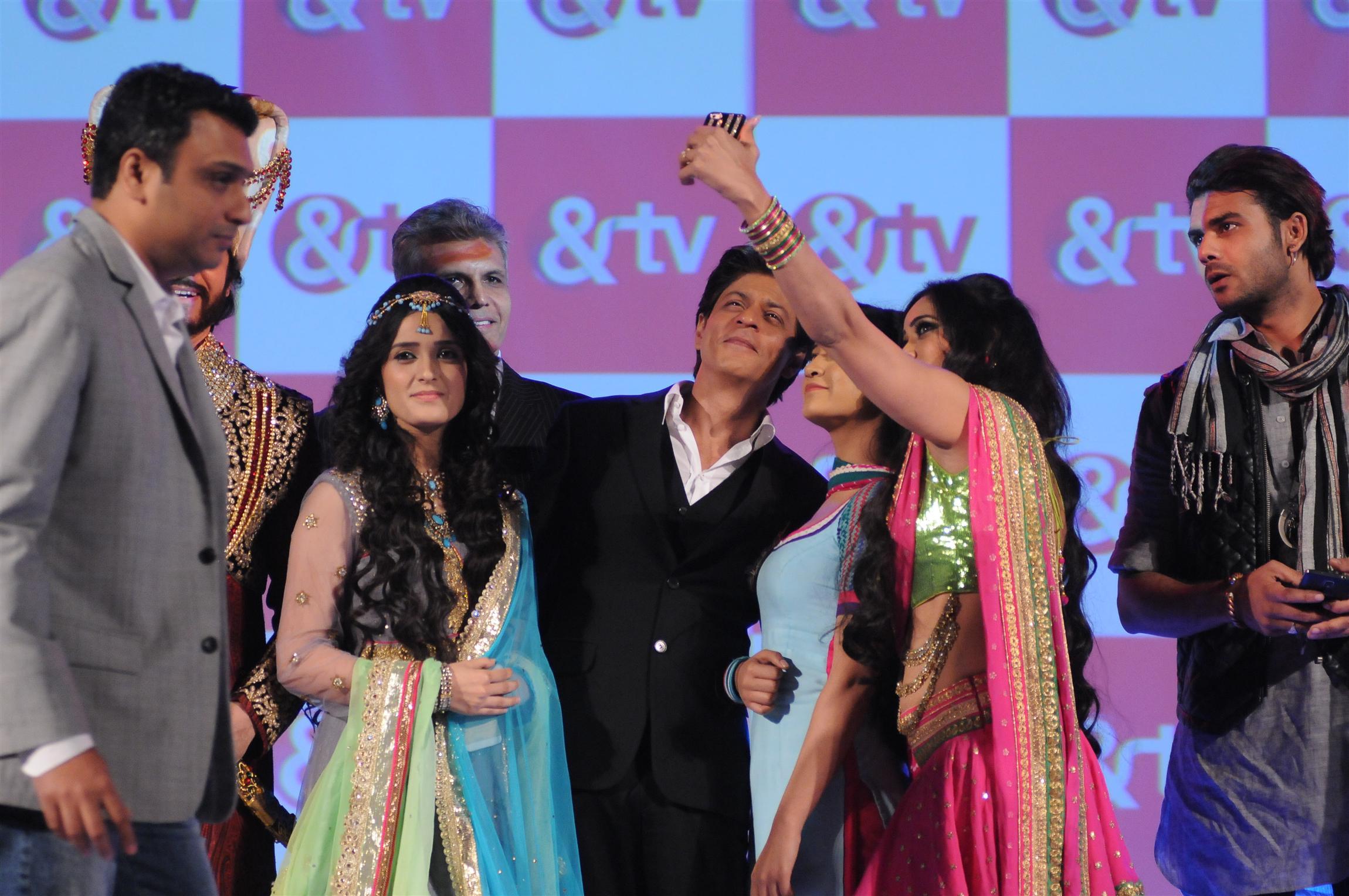 Shahrukh Khan Launch Zee Entertainment New Channel