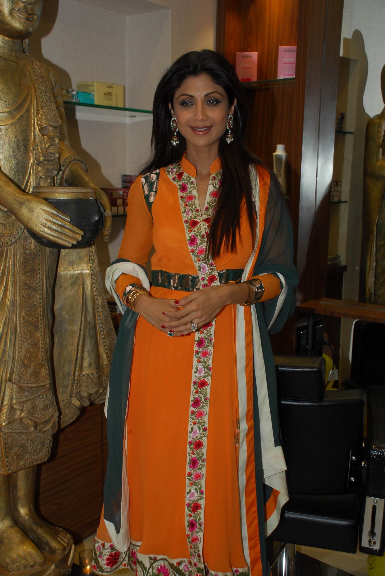 Shilpa Shetty Launch 11th Iosis Wellness Center Branch