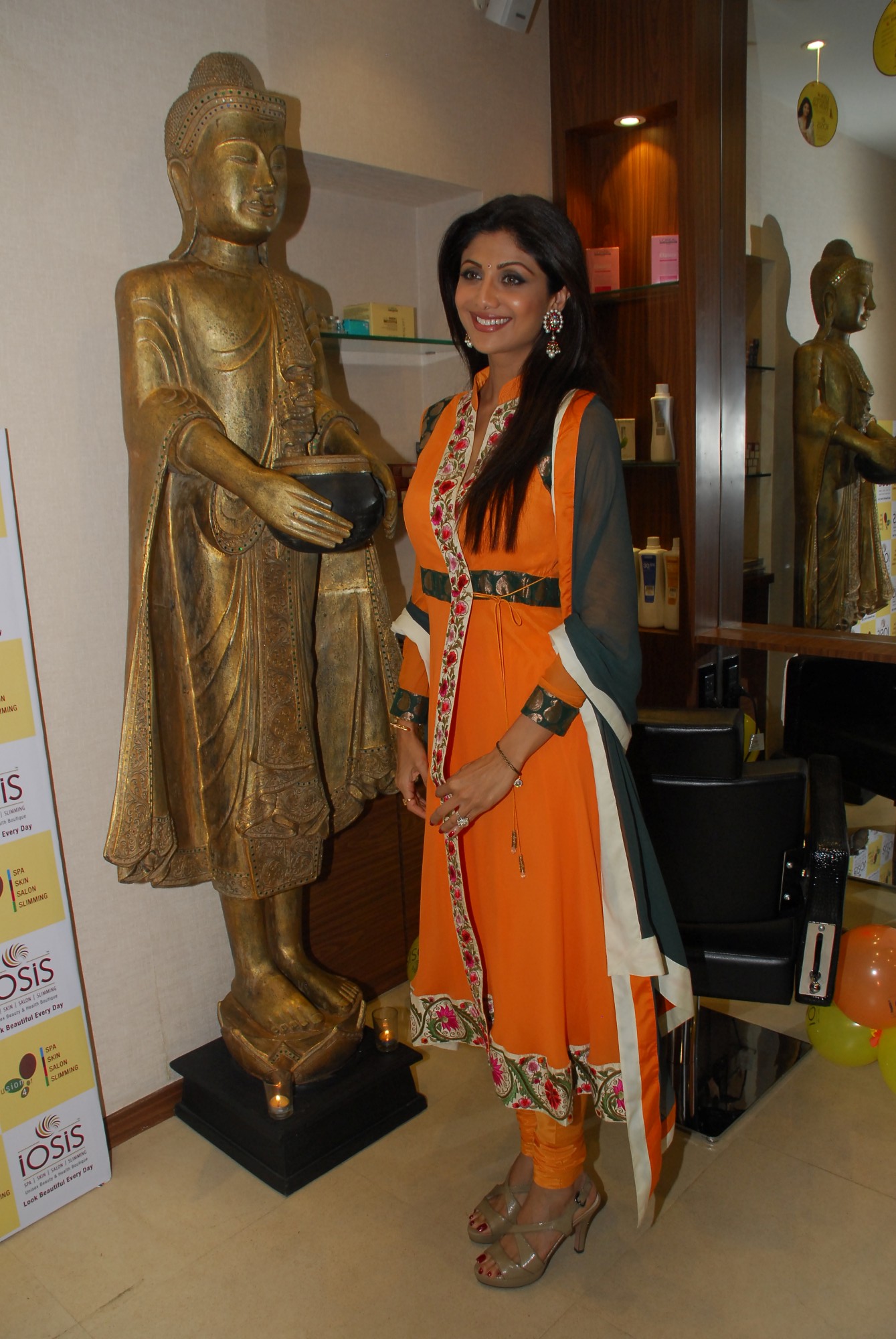 Shilpa Shetty Launch 11th Iosis Wellness Center Branch