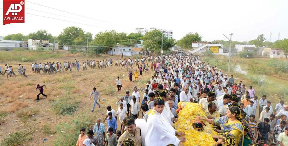 Shobha Nagi Reddy Funerals at Allagadda Pics