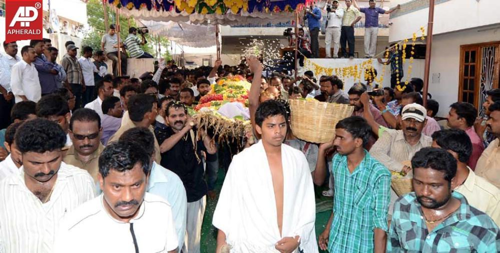 Shobha Nagi Reddy Funerals at Allagadda Pics