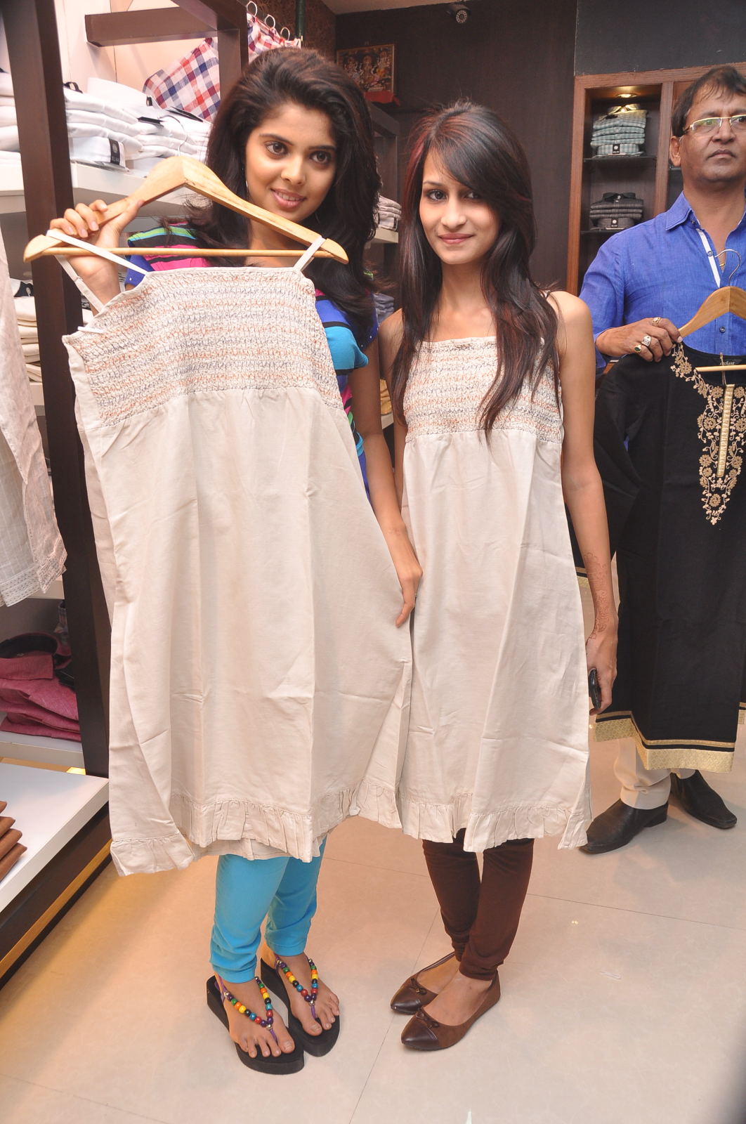 Shravya at Laven fashions at lenin club store