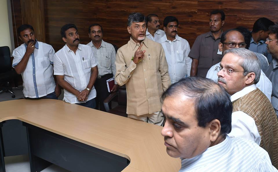 Shri NCBN at AP secretariat inaugurating his new chambers