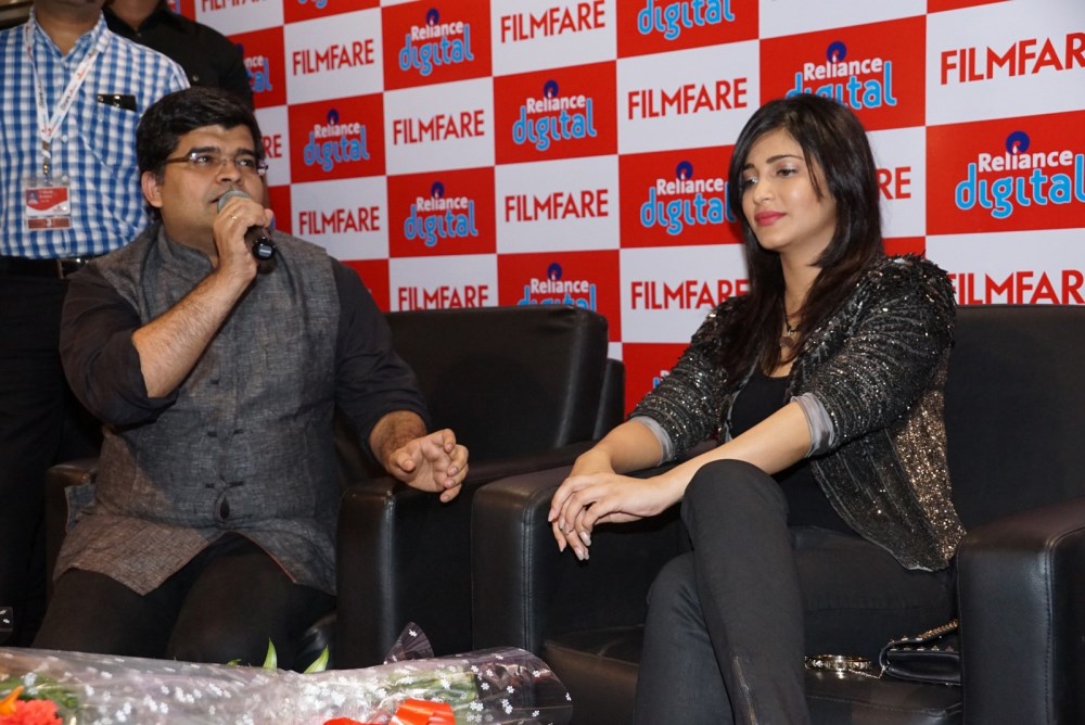 Shruti Haasan At Reliance Digital Filmfare Readers Meet