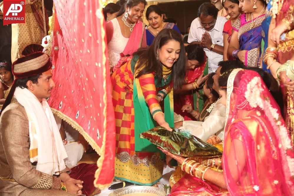 Sivaji Raja Daughter Wedding Photos 02