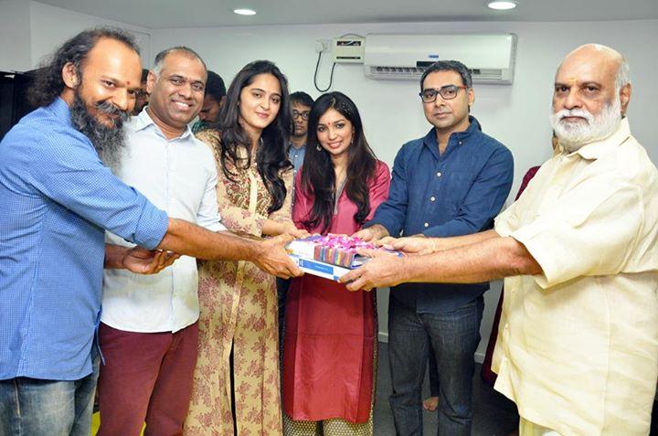 Size Zero Movie Launch