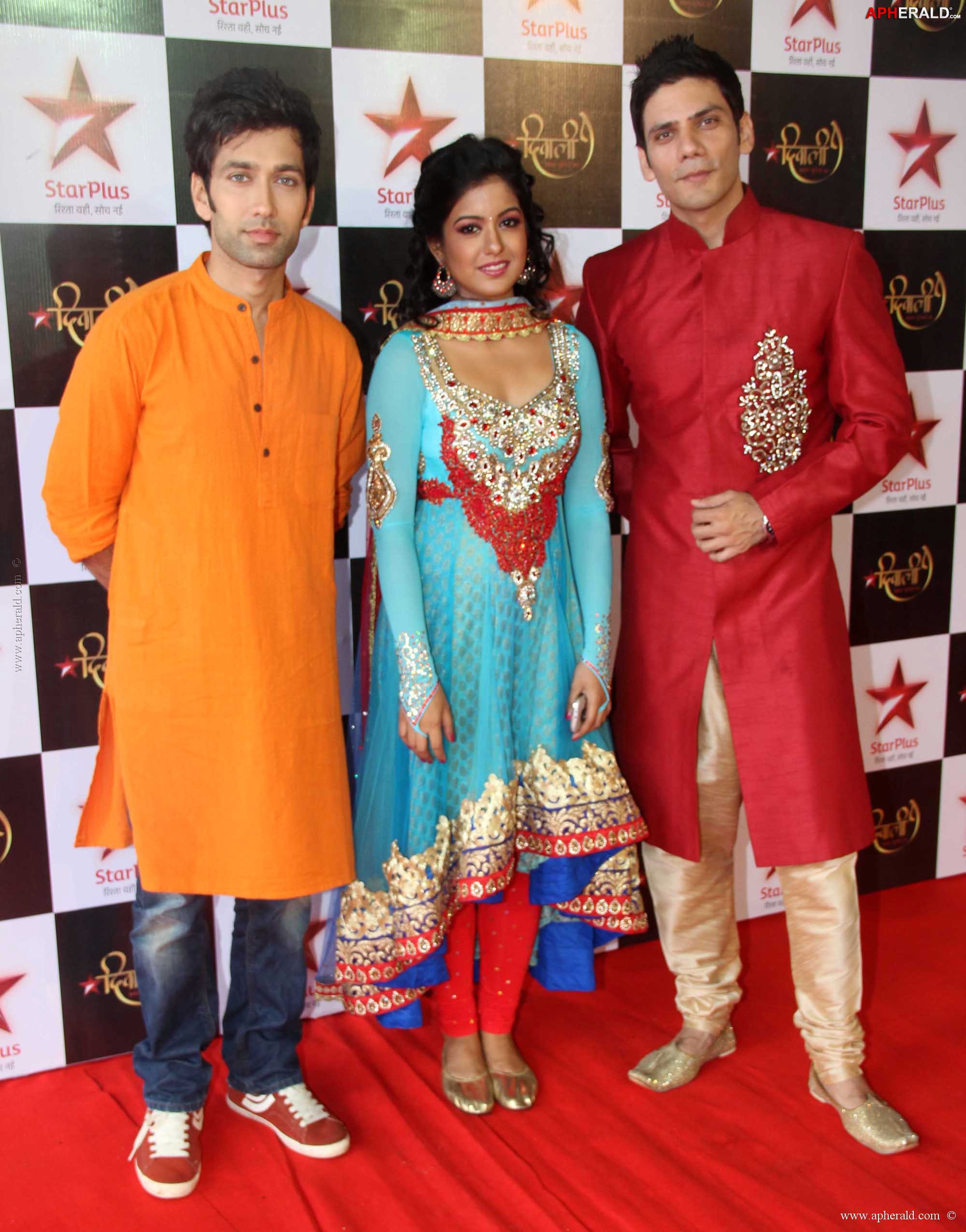 Sonakshi Sinha at Star Plus Diwali