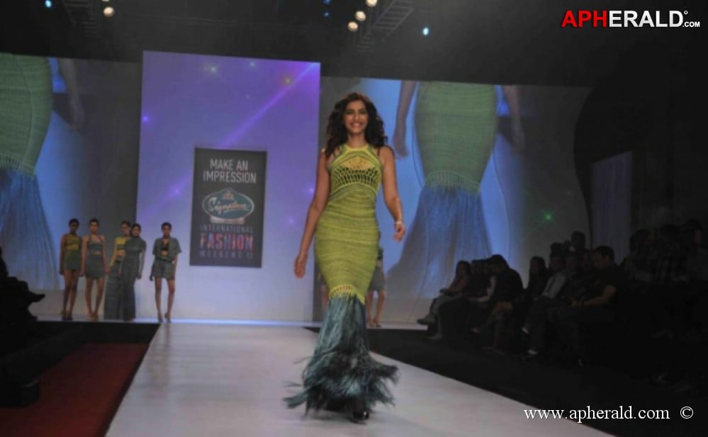 Sonam Kapoor Latest Ramp Walk Photos