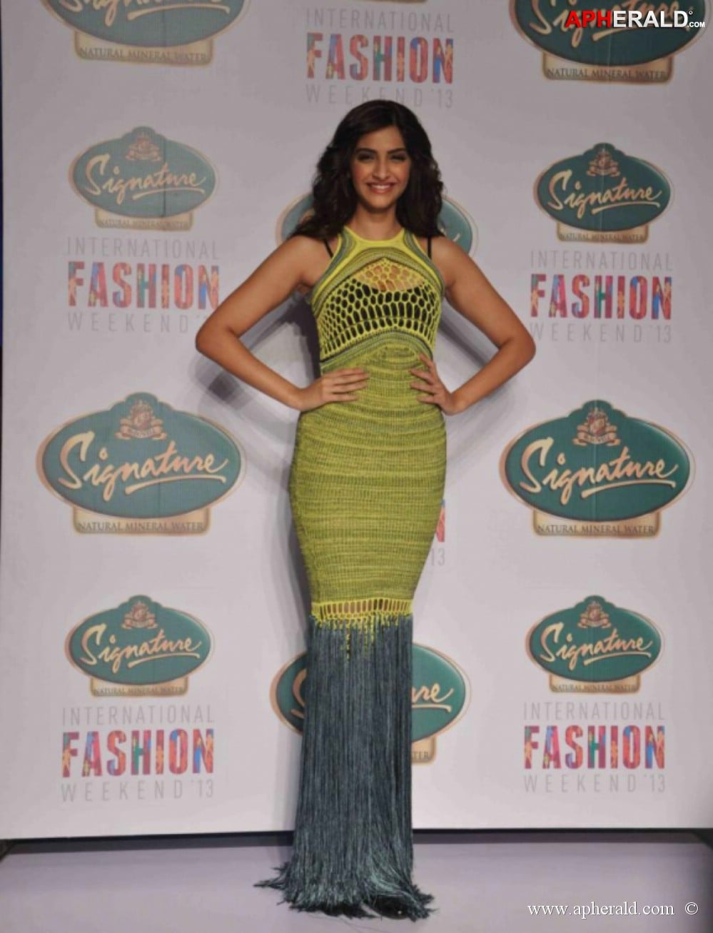 Sonam Kapoor Latest Ramp Walk Photos
