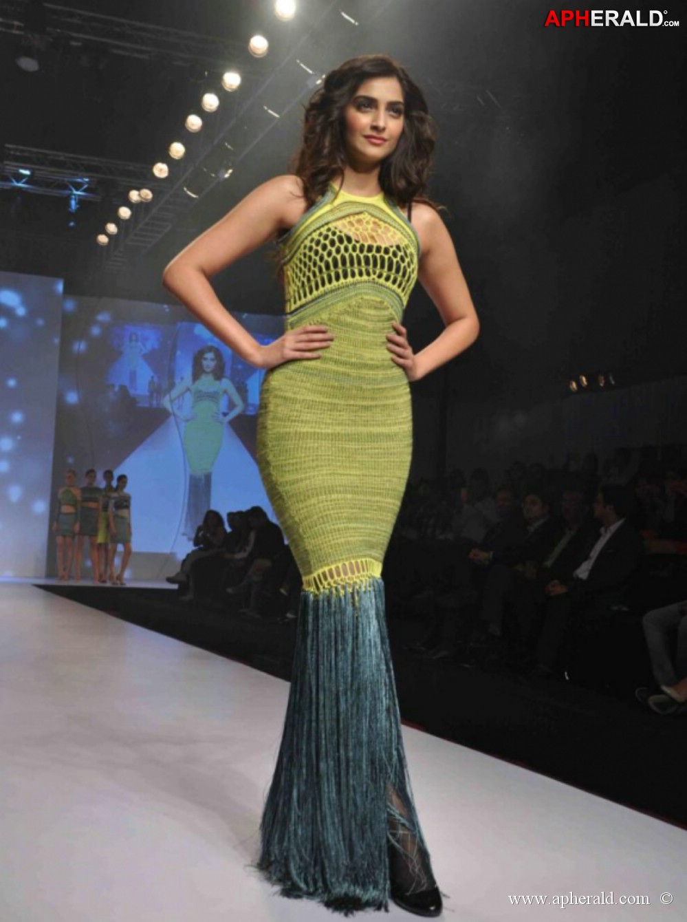 Sonam Kapoor Latest Ramp Walk Photos