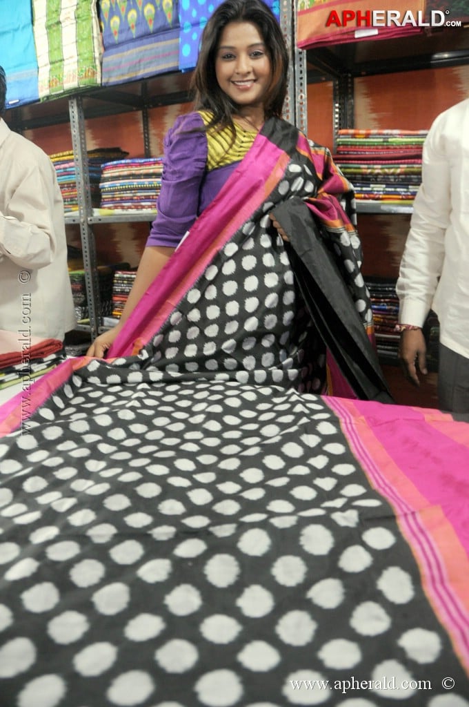 Soujanya at Ikat Art Mela