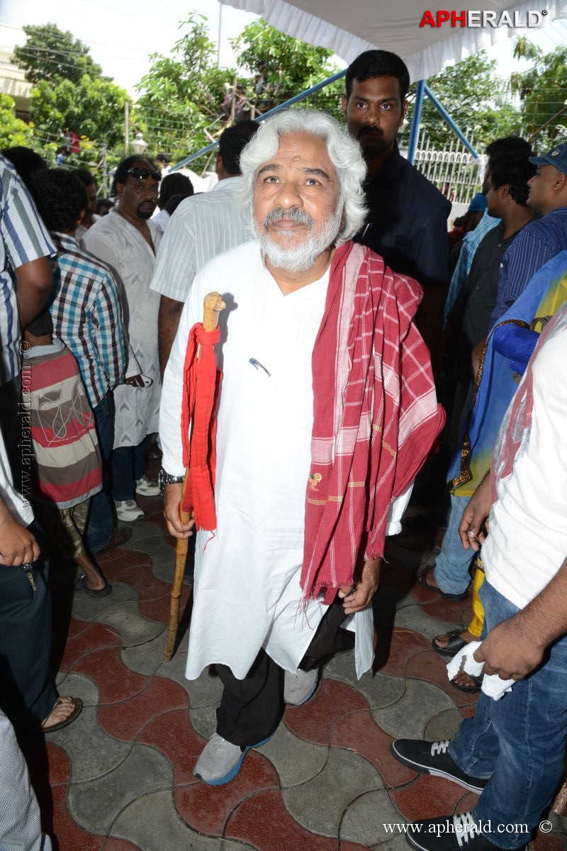 Srihari Condolence Photos 4