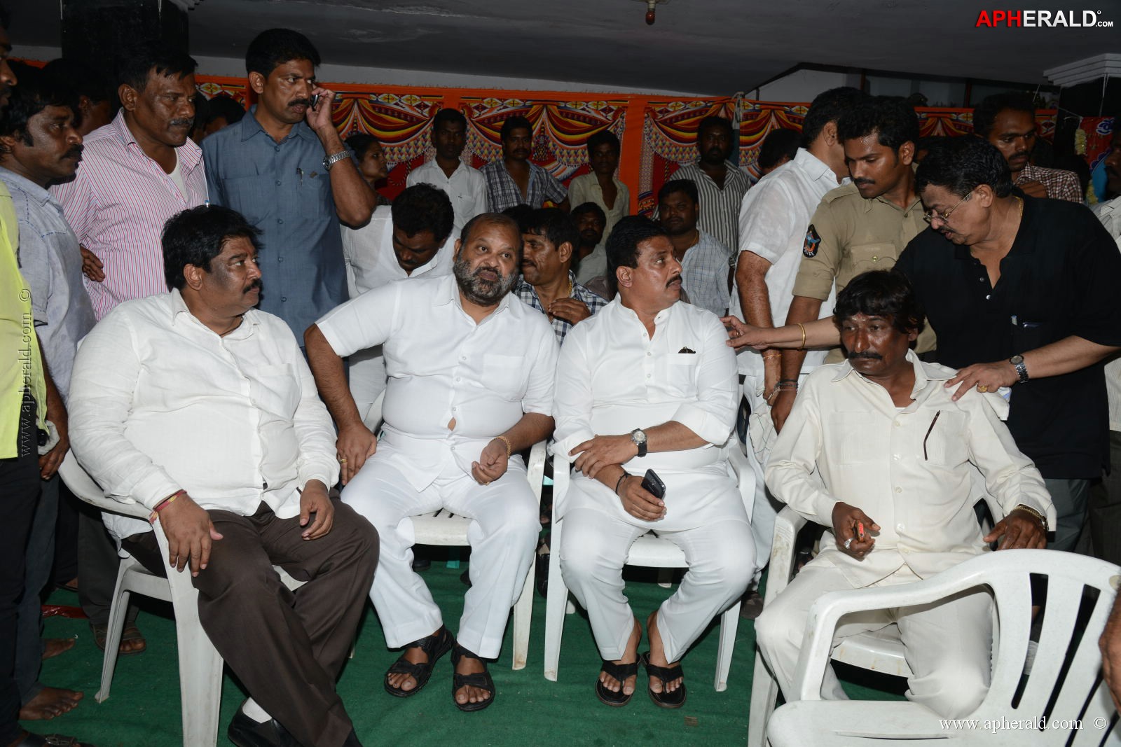 Srihari Condolence Photos 4