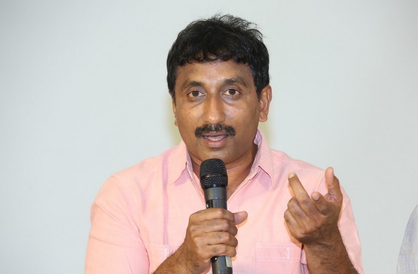 Srinu Vaitla Controversy Press Meet
