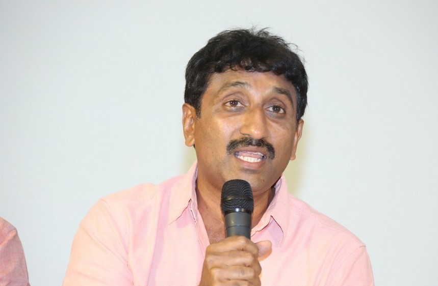 Srinu Vaitla Controversy Press Meet