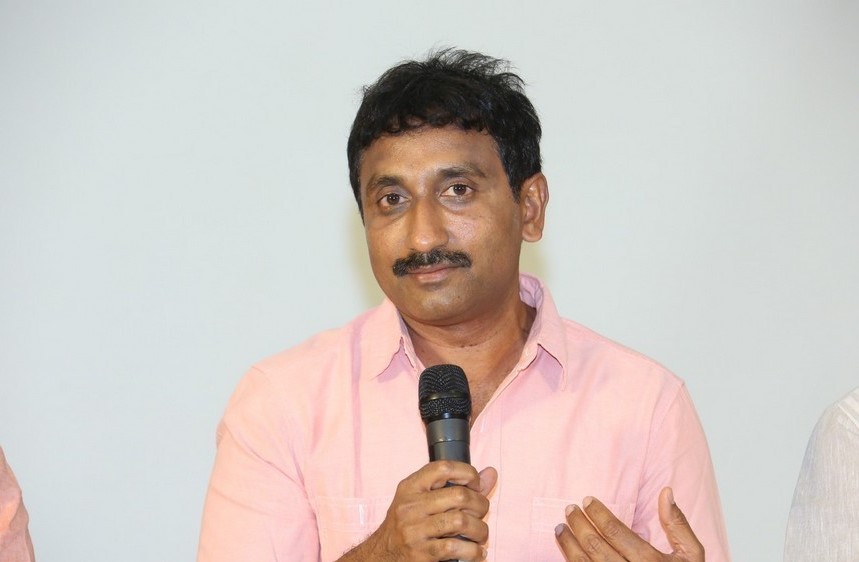 Srinu Vaitla Controversy Press Meet