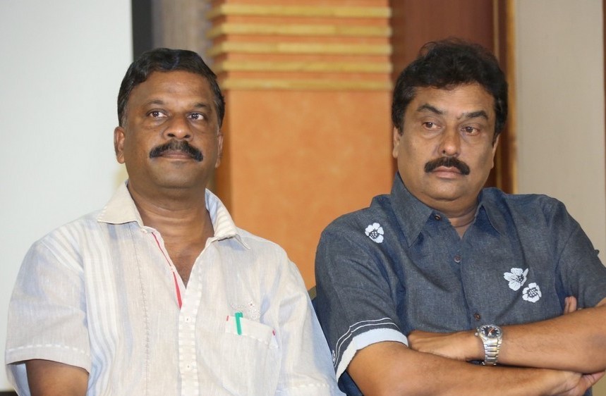 Srinu Vaitla Controversy Press Meet