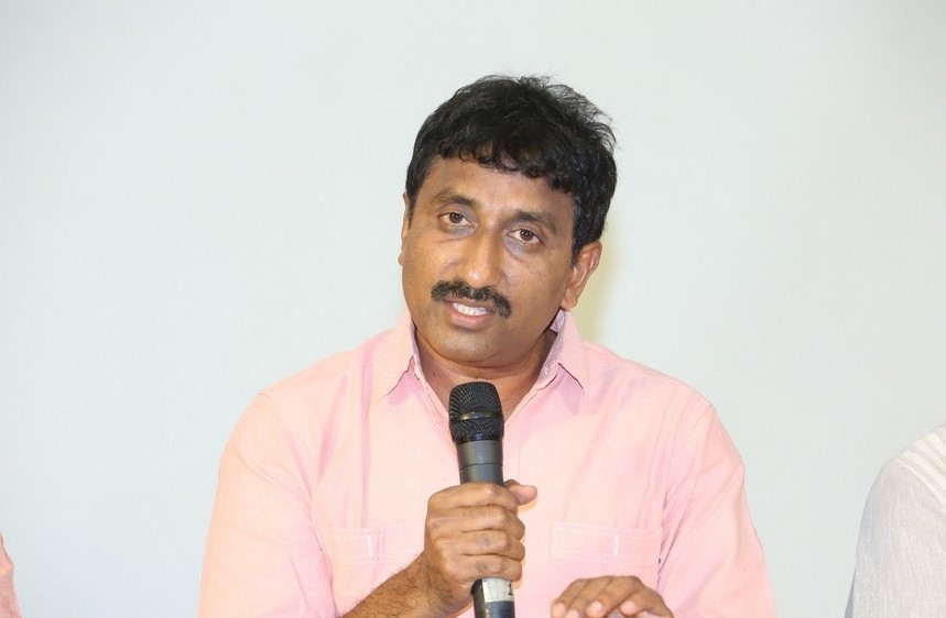 Srinu Vaitla Controversy Press Meet